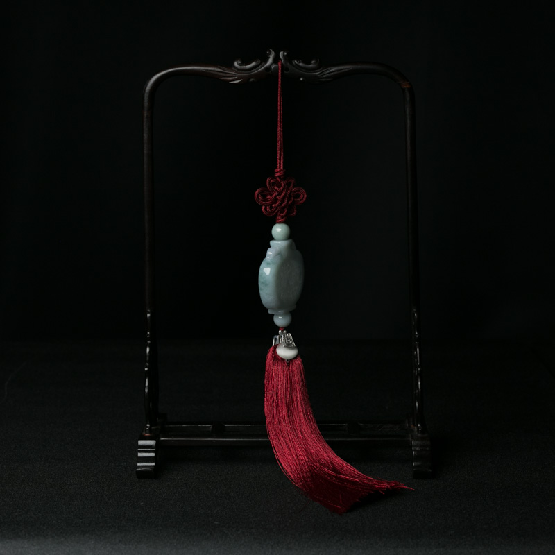 糯种翡翠宝瓶车挂-红掌柜