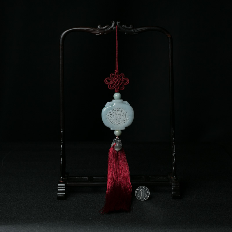 缅甸天然翡翠宝瓶车挂-红掌柜