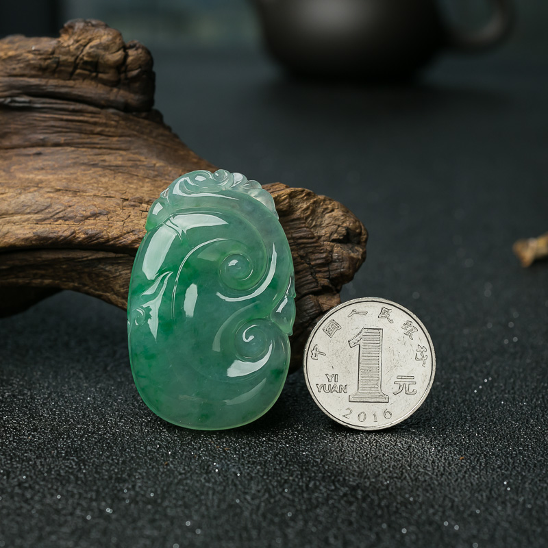 翡翠如意挂坠-红掌柜