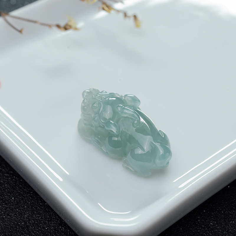 缅甸天然糯冰种翡翠貔貅吊坠-红掌柜