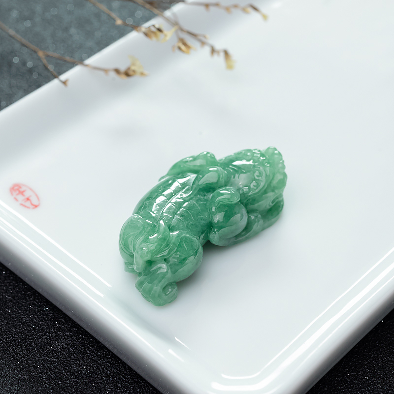 缅甸豆种豆绿翡翠貔貅吊坠-红掌柜