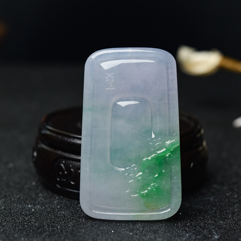 糯冰种天然翡翠观音牌吊坠-红掌柜