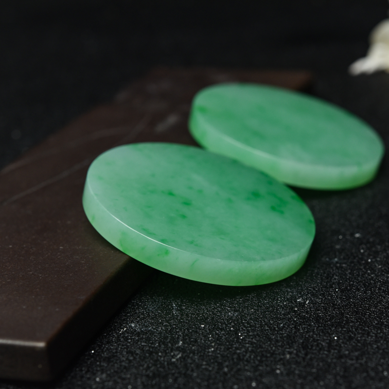 天然糯种飘翠翡翠圆牌吊坠（两件）-红掌柜