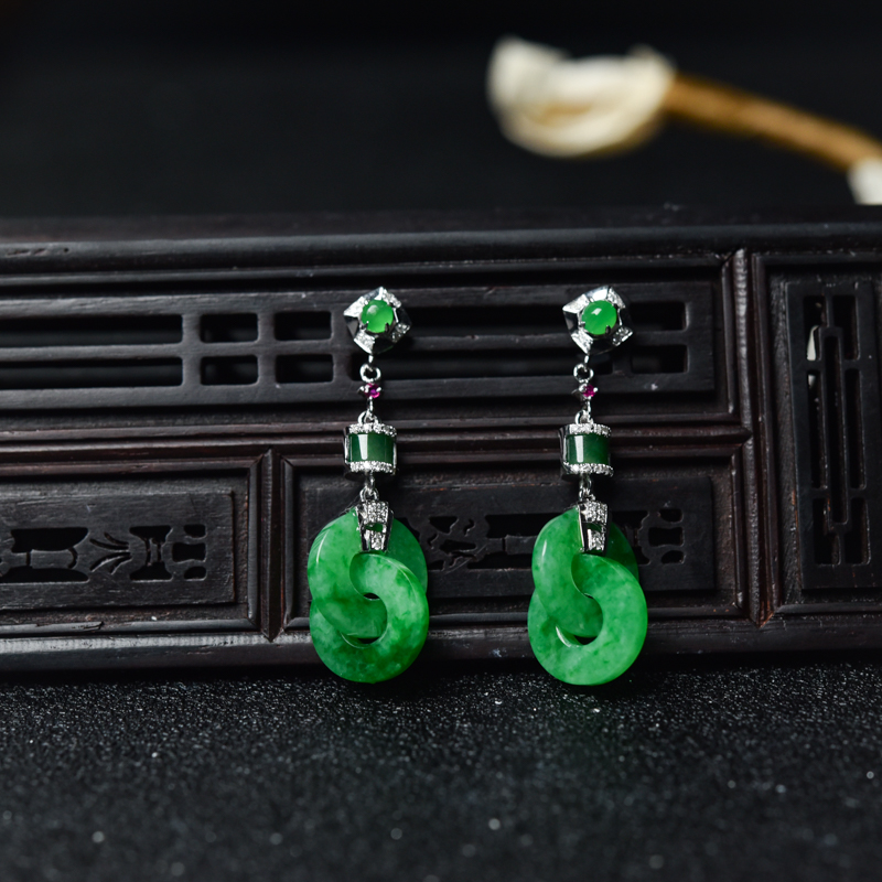 翡翠耳坠-红掌柜