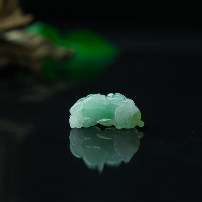 缅甸天然浅绿翡翠貔貅吊坠-红掌柜