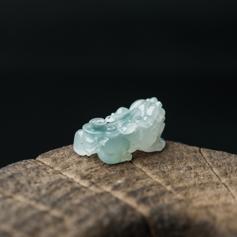糯冰种翡翠貔貅吊坠-红掌柜
