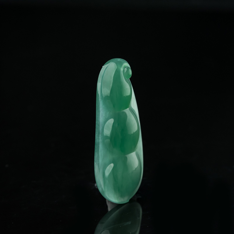 缅甸糯冰种翠绿翡翠福豆吊坠-红掌柜
