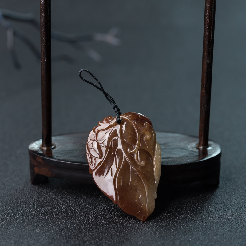 糯种红翡翡翠吊坠-红掌柜