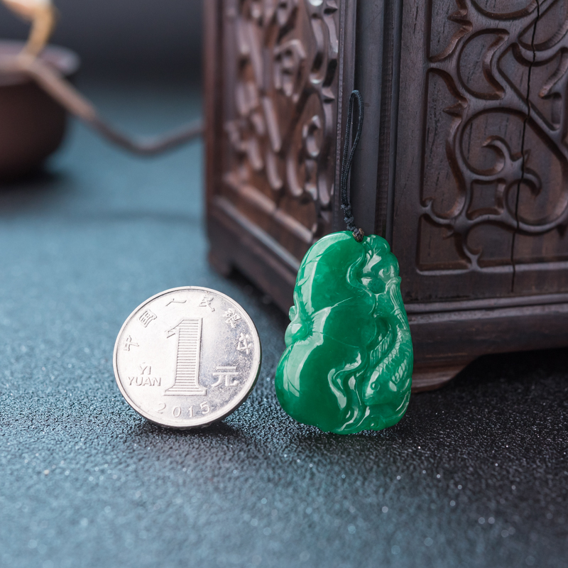 缅甸翡翠年年有余吊坠-红掌柜