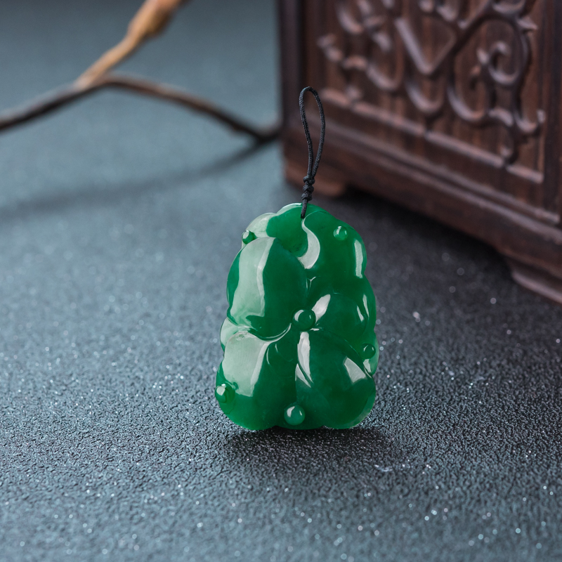 糯种深绿翡翠年年有余吊坠-红掌柜