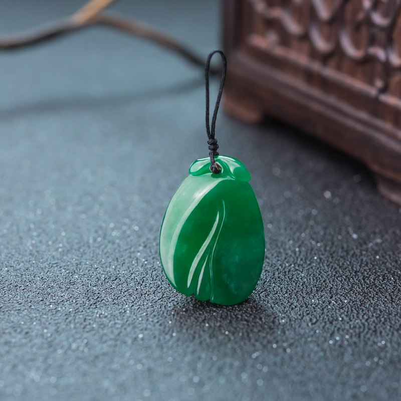 翡翠百合花吊坠-红掌柜