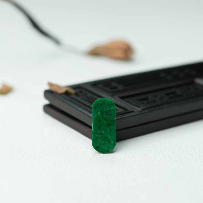 翡翠戒面-红掌柜