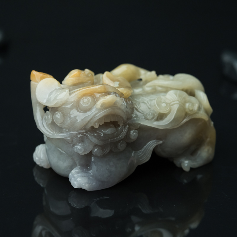 缅甸天然糯种俏色翡翠貔貅手把件-红掌柜