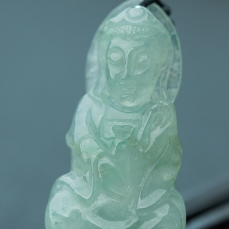 天然翡翠观音吊坠-红掌柜