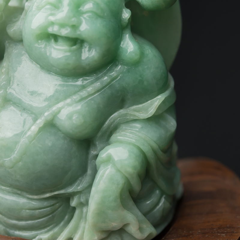 缅甸天然糯种豆绿翡翠摆件-红掌柜