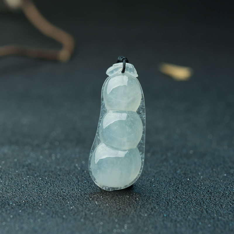 缅甸天然糯冰种淡晴水翡翠福豆吊坠-红掌柜