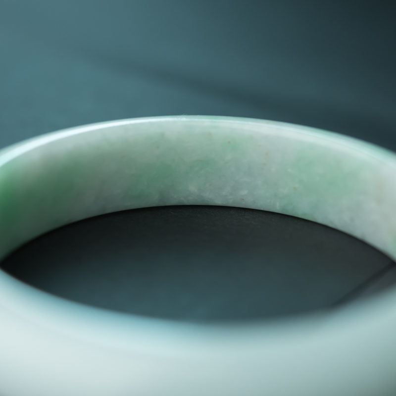 糯种飘翠翡翠手镯-红掌柜