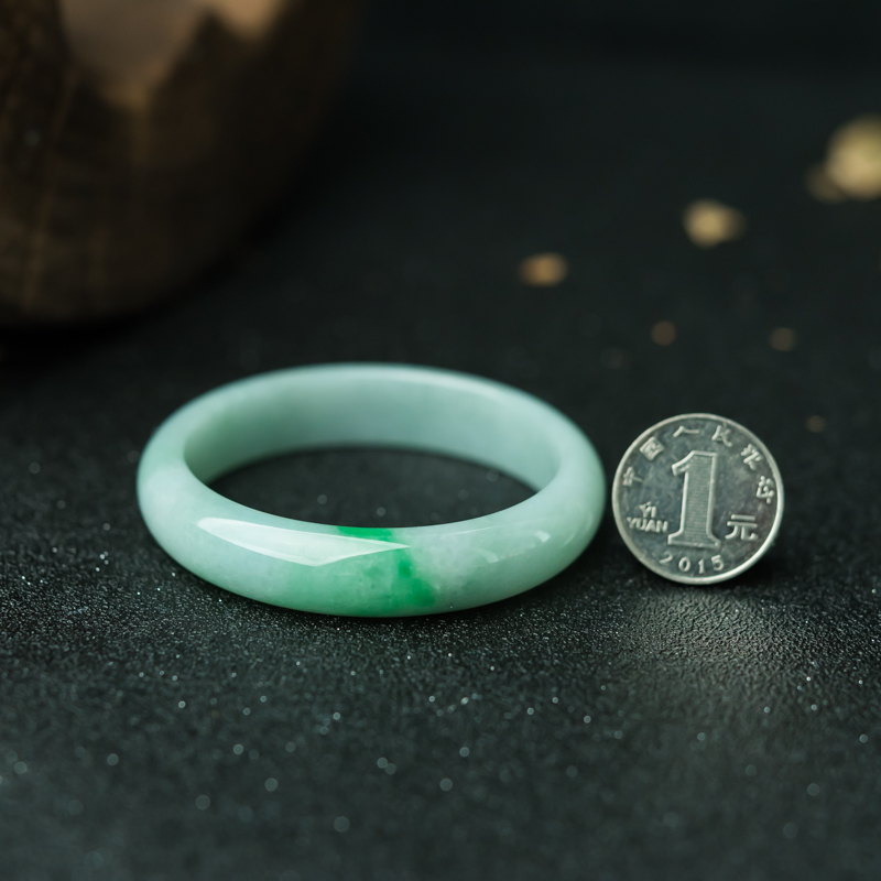 56mm天然缅甸糯种飘翠翡翠手镯-红掌柜