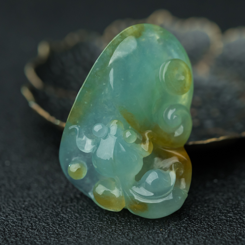 缅甸天然糯冰种翡翠年年有余吊坠-红掌柜