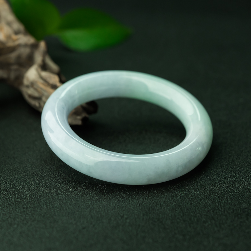 缅甸糯种飘翠翡翠圆镯-红掌柜