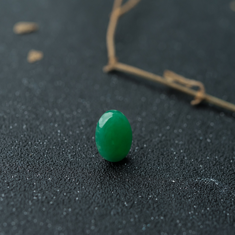 缅甸糯种苹果绿翡翠蛋面-红掌柜