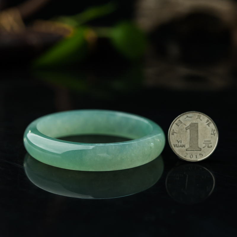 糯冰种翡翠平安镯-红掌柜