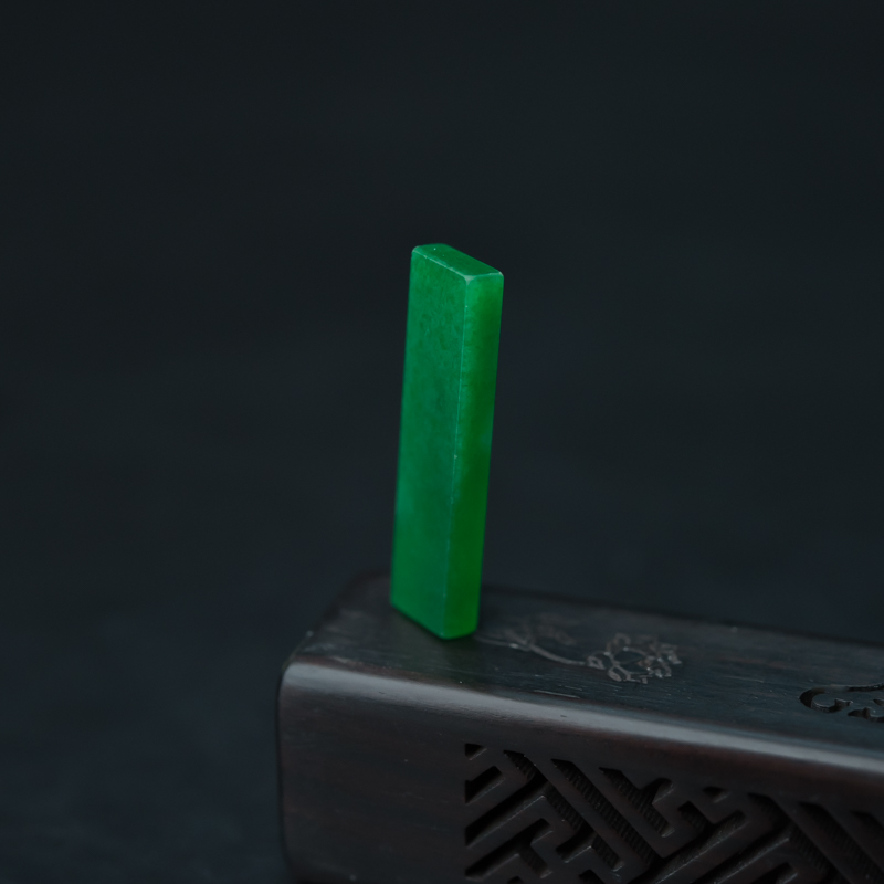 阳绿翡翠方条-红掌柜