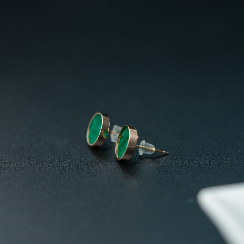 天然糯种翠绿翡翠耳钉-红掌柜