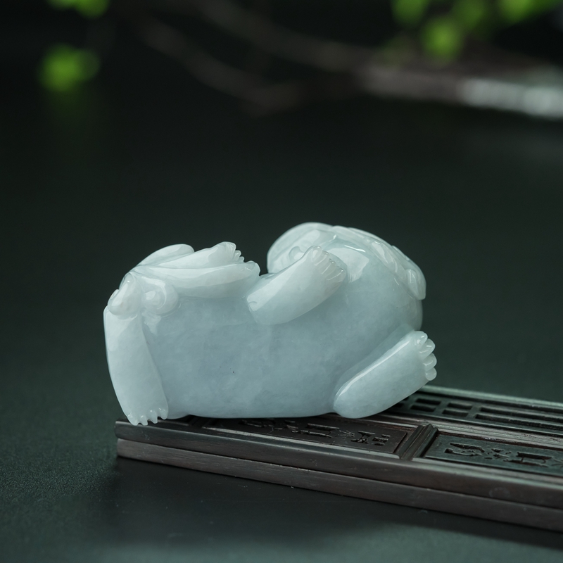糯种翡翠貔貅手把件-红掌柜