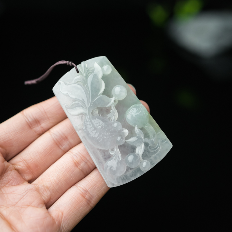 缅甸天然糯冰种飘翠翡翠吊坠-红掌柜