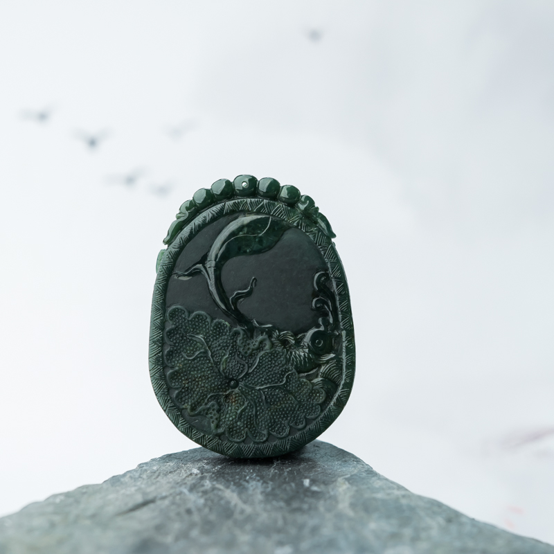 缅甸天然深绿翡翠大鹏展翅吊坠-红掌柜