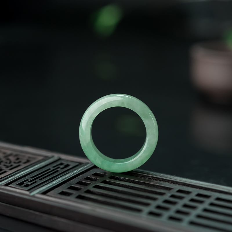 缅甸天然糯种翡翠戒指-红掌柜