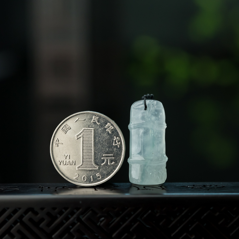 糯冰种翡翠竹报平安吊坠-红掌柜