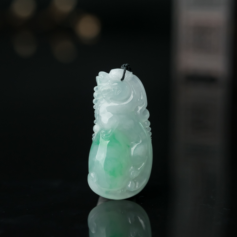 缅甸天然糯种飘翠翡翠貔貅吊坠-红掌柜