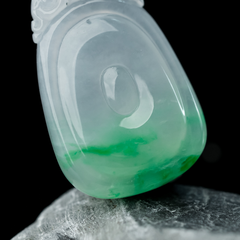 缅甸天然冰种翡翠金钱贝吊坠-红掌柜