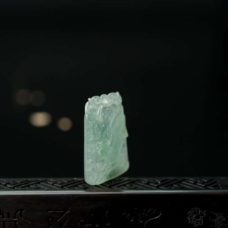 缅甸糯冰种飘翠翡翠寅虎吊坠-红掌柜