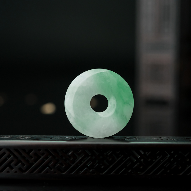 糯冰种飘翠翡翠平安扣吊坠-红掌柜