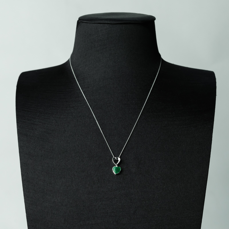 18K糯种翠绿翡翠吊坠-红掌柜