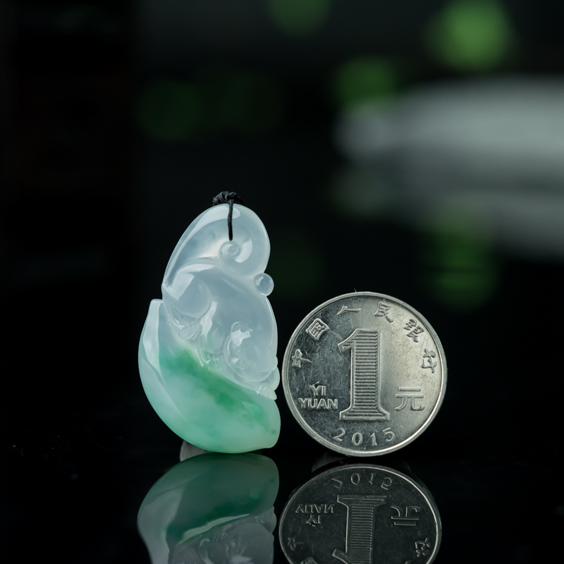 冰种翡翠招财鼠-红掌柜