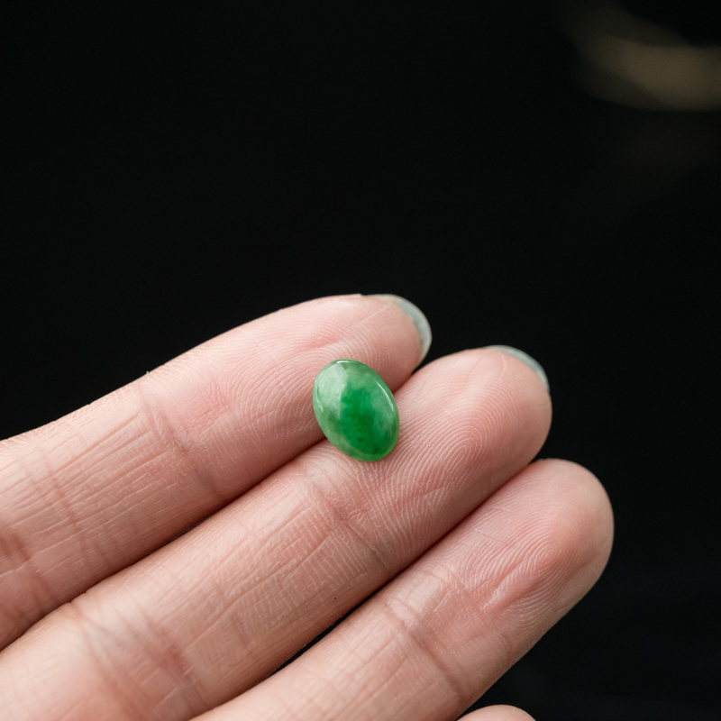糯种翠绿翡翠戒面-红掌柜