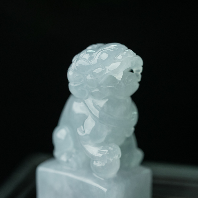 缅甸天然糯种翡翠瑞兽印章-红掌柜