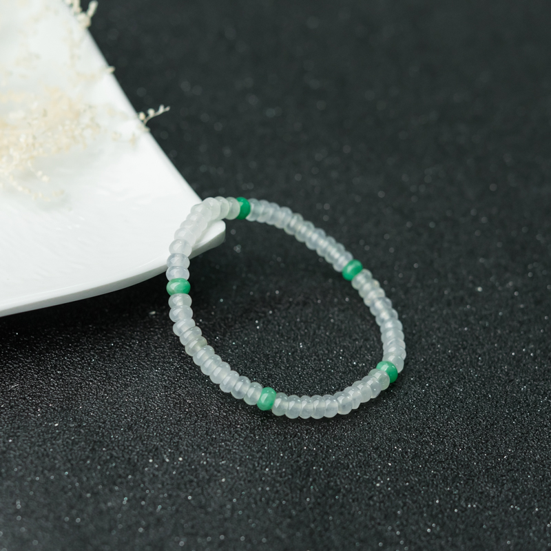 缅甸糯冰种翡翠手串-红掌柜