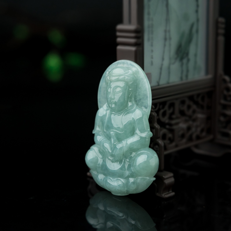天然糯种豆绿翡翠观音吊坠-红掌柜