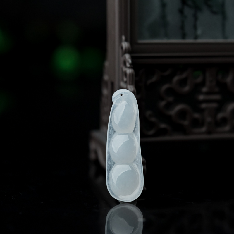 缅甸天然翡翠福豆吊坠-红掌柜