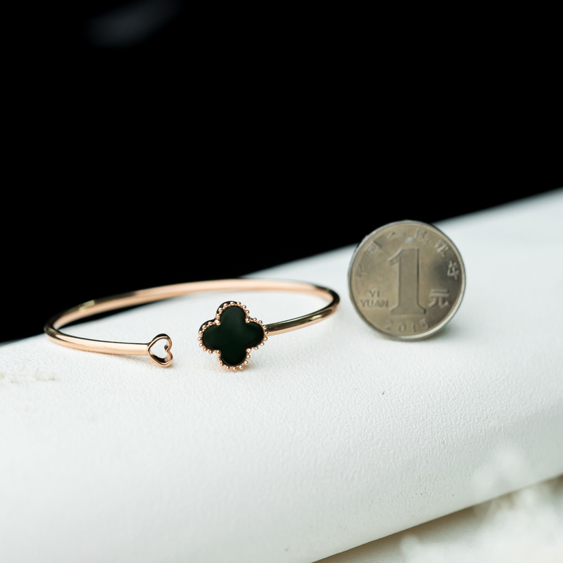 墨翠四叶草手镯-红掌柜