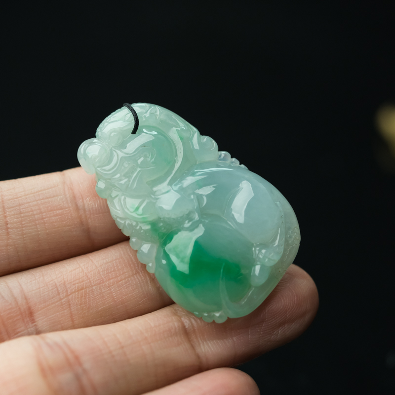 缅甸天然糯冰种飘翠翡翠吊坠-红掌柜