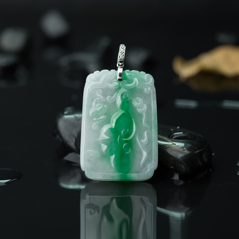 18K糯种天然飘翠翡翠福在眼前吊坠-红掌柜