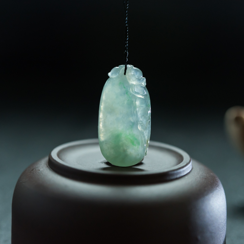 缅甸天然糯冰种飘翠翡翠吊坠-红掌柜
