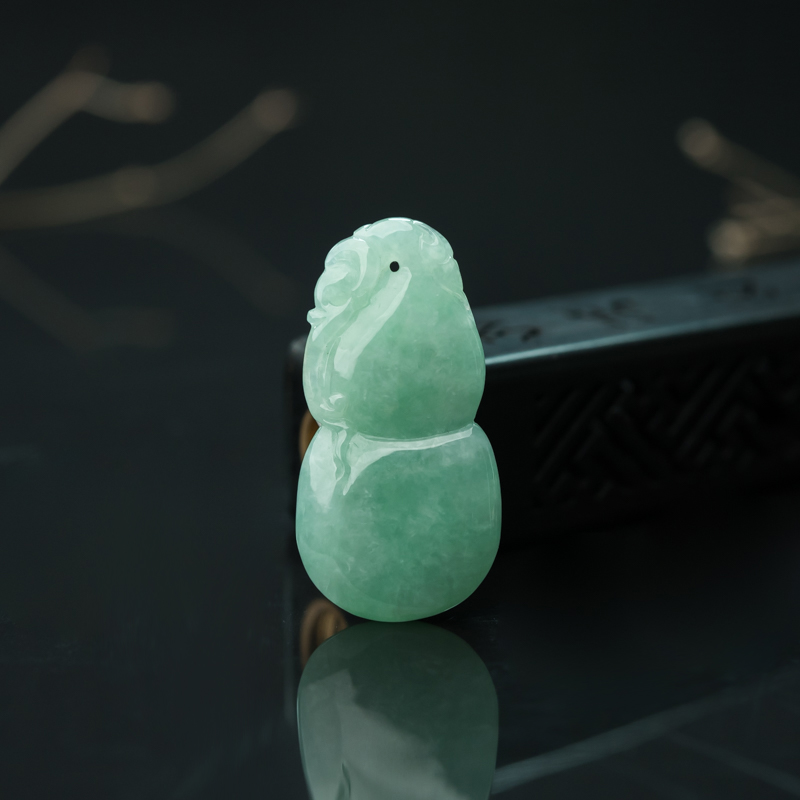 缅甸天然豆绿翡翠福禄吊坠-红掌柜