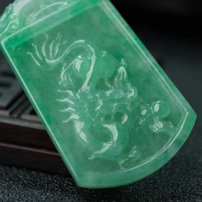 缅甸天然糯冰种翡翠辰龙吊坠-红掌柜